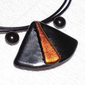 Metál-vörös, dichroic  medál, ajándék névnapra, születésnapra. - ékszer - ékszerszett - Meska.hu