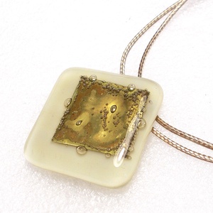 Francia vanília nyaklánc, ajándék névnapra, születésnapra, karácsonyra. - ékszer - nyaklánc - medálos nyaklánc - Meska.hu