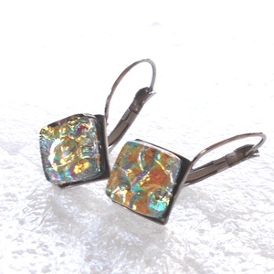 NEMESACÉL! Aranyló dichroic színek kapcsos fülbevaló, ajándék nőknek névnapra, születésnapra.  - ékszer - fülbevaló - lógó fülbevaló - Meska.hu