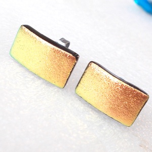 Orvosi fém! Arany-lazac dichroic trendi stiftes  fülbevaló, ajándék  névnapra, születésnapra., Ékszer, Fülbevaló, Pötty fülbevaló, Ékszerkészítés, Üvegművészet, MESKA