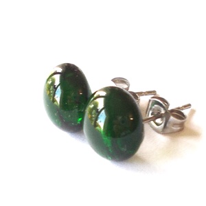 AKCIÓ! Smaragd stiftes üveg fülbevaló  , ajándék  névnapra, születésnapra. - ékszer - fülbevaló - pötty fülbevaló - Meska.hu