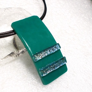  NEMESACÉL!  Türkiz fények karkötő, névnapra, születésnapra. - ékszer - karkötő - karkötő medállal - Meska.hu