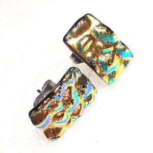 Orvosi fém! Aranyló színek dichroic trendi stiftes  fülbevaló, ajándék  névnapra, születésnapra. - ékszer - fülbevaló - pötty fülbevaló - Meska.hu