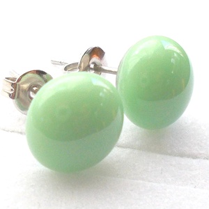 Nemesacél! Menta színű üveg fülbevaló, ajándék lányoknak, nőknek névnapra,születésnapra. - ékszer - fülbevaló - pötty fülbevaló - Meska.hu