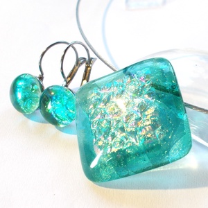 Türkiz fényjáték üvegékszer szett, ajándék névnapra, születésnapra. - ékszer - ékszerszett - Meska.hu