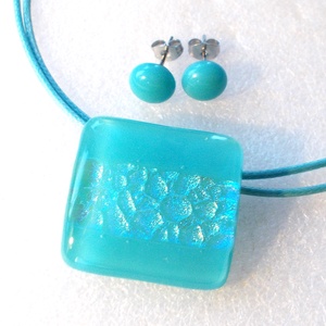 AKCIÓ! Türkizkék csillogás ékszerszett, nyaklánc és fülbevaló, ajándék  ballagásra, névnapra, születésnapra. - ékszer - ékszerszett - Meska.hu