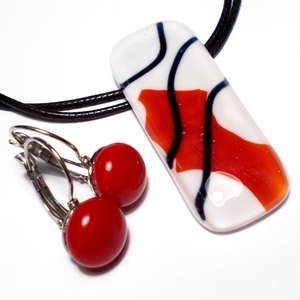 Piros-fehér ékszerszett, ajándék nőknek névnapra, születésnapra. - ékszer - ékszerszett - Meska.hu