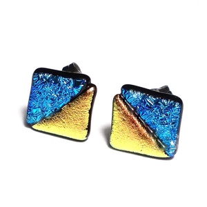 Orvosi fém!  Dichroic duó trendi fülbevaló, ajándék névnapra, születésnapra. - ékszer - fülbevaló - pötty fülbevaló - Meska.hu