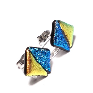 Orvosi fém!  Dichroic duó trendi fülbevaló, ajándék névnapra, születésnapra. - ékszer - fülbevaló - pötty fülbevaló - Meska.hu