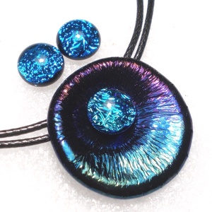 OVÁLIS! Gyöngykagyló dichroic ékszerszett , ajándék névnapra, születésnapra., Ékszer, Ékszerszett, Ékszerkészítés, Üvegművészet, MESKA
