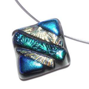 NEMESACÉL! Dichroic mozaik nyaklánc, ajándék pedagógus napra, születésnapra, névnapra.  - ékszer - nyaklánc - medál - Meska.hu