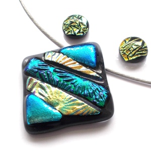 NEMESACÉL! Dichroic mozaik ékszerszett, ajándék pedagógus napra, születésnapra, névnapra.  - Meska.hu