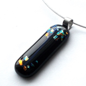 Dichroic fények az éjszakában üvegékszer, ajándék nőknek névnapra, születésnapra. - ékszer - nyaklánc - medálos nyaklánc - Meska.hu