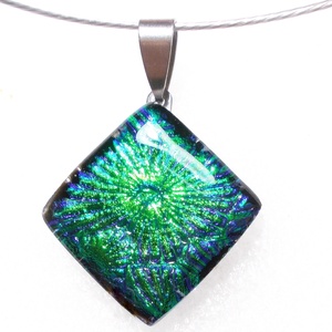 Smaragd csillagok, dichroic nyaklánc. - Meska.hu