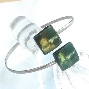  NEMESACÉL!  Bronzos moha dichroic karkötő.., Ékszer, Karkötő, Kézfej karkötő, Ékszerkészítés, Üvegművészet, Zöld árnyalatú dichroic  üvegből készült, állítható nemesacél alapon.
Két kocka formájú üvegfejjel...., MESKA
