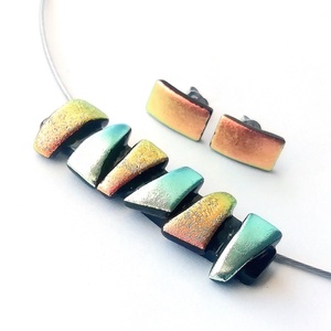  Szabálytalan dichroic mozaik nyaklánc, ballagásra, születésnapra, névnapra. , Ékszer, Ékszerszett, Ékszerkészítés, Üvegművészet, MESKA