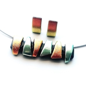  Szabálytalan dichroic mozaik nyaklánc, ballagásra, születésnapra, névnapra.  - ékszer - ékszerszett - Meska.hu
