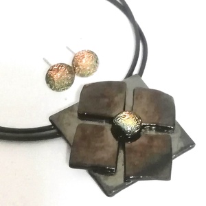 Virágzó csokoládé nyaklánc, ajándék karácsonyra, névnapra születésnapra. - Meska.hu