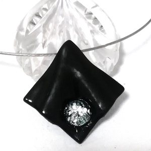 NEMESACÉL!  Ezüst-fekete ékszerszett, ajándék névnapra születésnapra. - ékszer - ékszerszett - Meska.hu