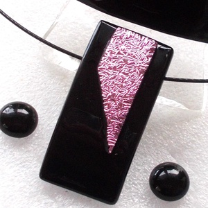 NEMESACÉL!  Magenta- fekete ékszerszett, névnapra, születésnapra., Ékszer, Ékszerszett, Ékszerkészítés, Üvegművészet, MESKA