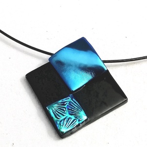 Kék fények nyaklanc, ajándék névnapra, születésnapra. - Meska.hu