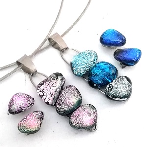  NEMESACÉL!  Színes dichroic kavicsok, páros ékszerszett. - Meska.hu