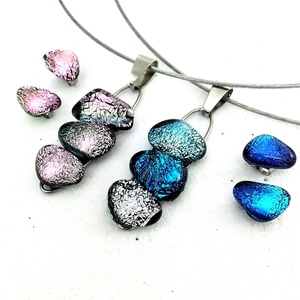  NEMESACÉL!  Színes dichroic kavicsok, páros ékszerszett. - ékszer - ékszerszett - Meska.hu