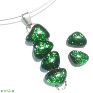 AKCIÓ! NEMESACÉL!  Zöld aventurin kavicsok üvegékszer szett. - Meska.hu