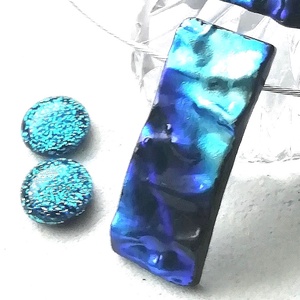 NEMESACÉL! Ezüstkék selyem hullámok ékszerszett, ajándék nőknek névnapra, születésnapra. - Meska.hu