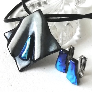 NEMESACÉL!  Kék-metál fények nyaklánc és klipszes fülbevaló, ajándék névnapra születésnapra., Ékszer, Ékszerszett, Ékszerkészítés, Üvegművészet, MESKA