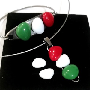 NEMESACÉL!  Nemzeti színű ékszerszett. . - Meska.hu