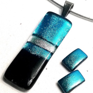 Dichroic fények ékszerszett. - Meska.hu