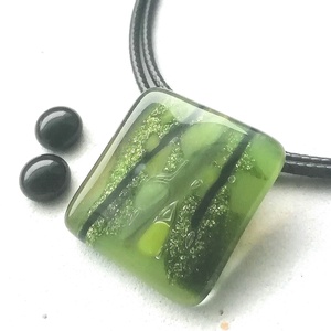 Zöld fények ékszerszett, ajándék névnapra, születésnapra. - ékszer - ékszerszett - Meska.hu