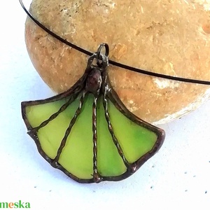 AKCIÓ!  Tiffany ginkgo nyaklanc. , Ékszer, Nyaklánc, Medálos nyaklánc, Üvegművészet, MESKA