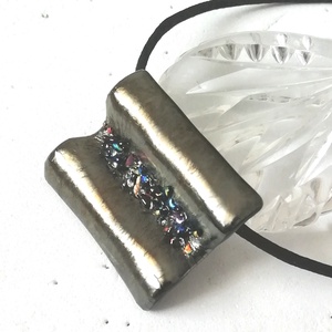 Bronzos szivárvány dichroic nyaklanc, ajándék névnapra, születésnapra., Ékszer, Nyaklánc, Medálos nyaklánc, Ékszerkészítés, Üvegművészet, MESKA