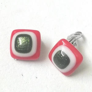 NEMESACÉL KLIPSZ. Nemzeti színű klipszes fülbevaló. - ékszer - fülbevaló - klipsz - Meska.hu