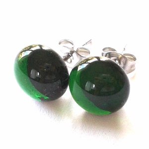 AKCIÓ! Smaragd stiftes üveg fülbevaló  , ajándék  névnapra, születésnapra., Ékszer, Fülbevaló, Pötty fülbevaló, Ékszerkészítés, Üvegművészet, MESKA