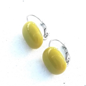 ORVOSI ACÉL! Olíva szinű kapszula formájú trendi üveg fülbevaló. - ékszer - fülbevaló - lógó fülbevaló - Meska.hu