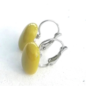 ORVOSI ACÉL! Olíva szinű kapszula formájú trendi üveg fülbevaló. - ékszer - fülbevaló - lógó fülbevaló - Meska.hu