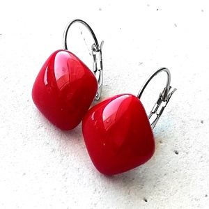 NEMESACÉL! Mélypiros kocka üveg fülbevaló, ajándék lányoknak, nőknek névnapra,születésnapra., Ékszer, Fülbevaló, Lógós kerek fülbevaló, Ékszerkészítés, Üvegművészet, MESKA