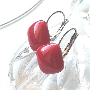 NEMESACÉL! Mélypiros kocka üveg fülbevaló, ajándék lányoknak, nőknek névnapra,születésnapra. - ékszer - fülbevaló - lógós kerek fülbevaló - Meska.hu