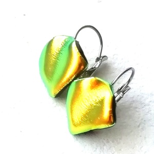 NEMESACÉL! Zöld-arany ragyogás dichroic fülbevaló. - Meska.hu