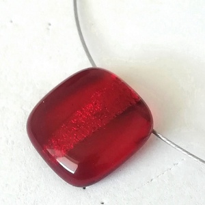 Rubinpiros üvegékszer,   ajándék nőknek, lányoknak, névnapra, születésnapra. - ékszer - ékszerszett - Meska.hu