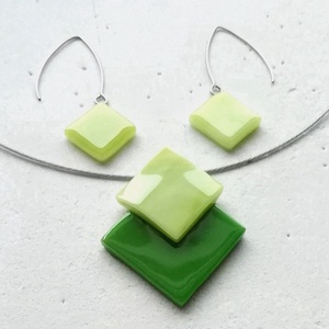 NEMESACÉL!  Zöld árnyalatok ékszerszett, ajándék nőknek, lányoknak névnapra, születésnapra. - Meska.hu