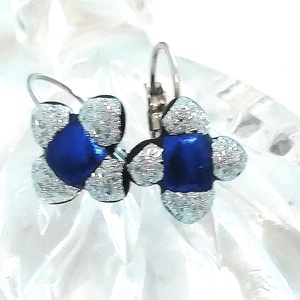 ORVOSI FÉM! ! Csillagvirág kapcsos fülbevaló, ajándék névnapra, születésnapra. - ékszer - fülbevaló - pötty fülbevaló - Meska.hu