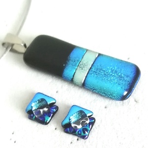 Dichroic fények ékszerszett. - ékszer - ékszerszett - Meska.hu