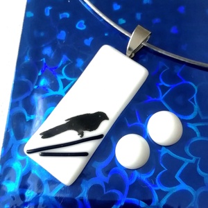 AKCIÓ! Madaras nyaklánc és fülbevaló, ajándék névnapra, születésnapra. - Meska.hu