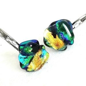 NEMESACÉL!  Kék-zöld - arany dichroic fülbevaló, ajándék névnapra, születésnapra. - Meska.hu