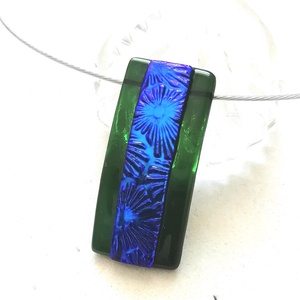 AKCIÓ! Zöldben kék csillagok, dichroic nyaklánc. - ékszer - nyaklánc - medálos nyaklánc - Meska.hu