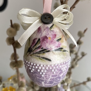Lila tulipános húsvéti tojás, Otthon & Életmód, Dekoráció, Fali és függő dekoráció, Függődísz, Decoupage, transzfer és szalvétatechnika, Festett tárgyak, MESKA
